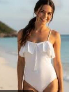 Aritzia Wilfred Danette White One-Piece Swimsuit